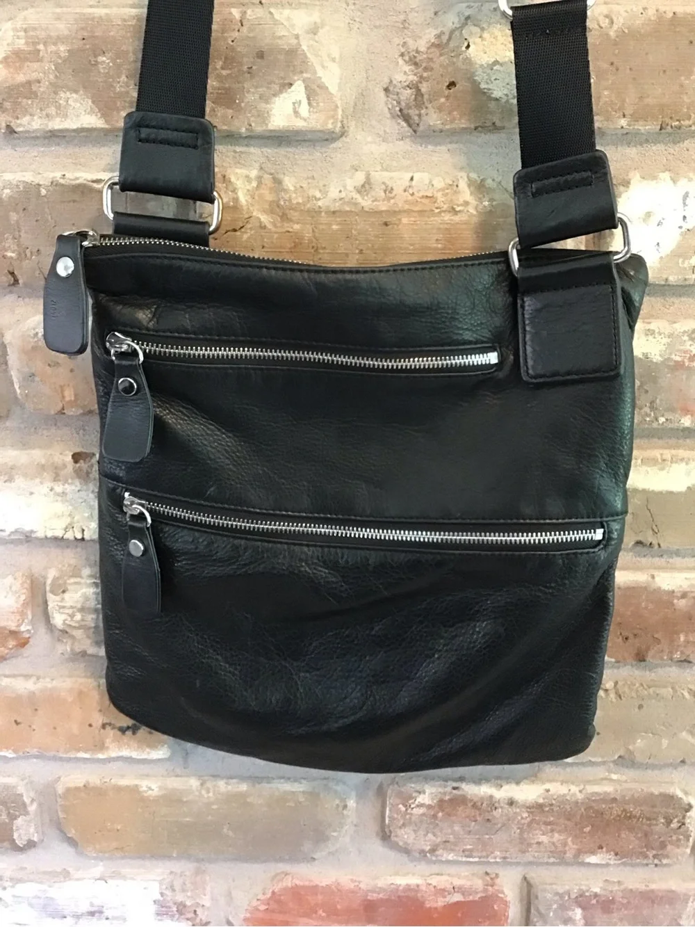 MARGOT Women's Black Leather Crossbody Bag with Dual Zip Pockets